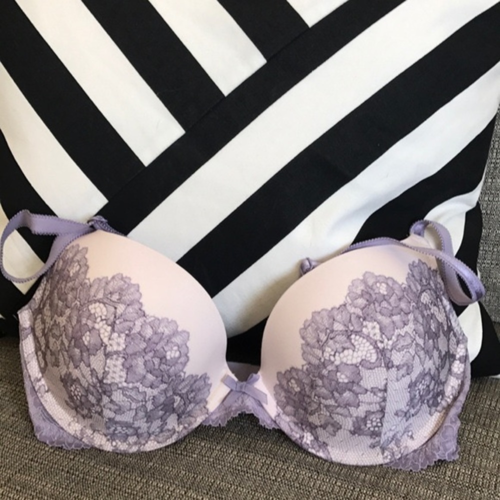 Victoria Secret New With Tags Bra